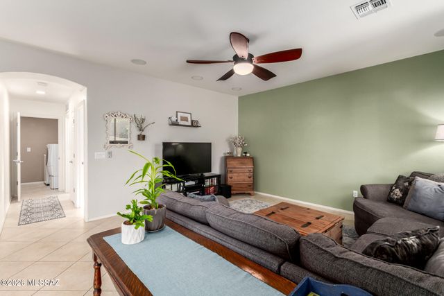 17612 S Bronze Mountain Pass, Vail, AZ 85641