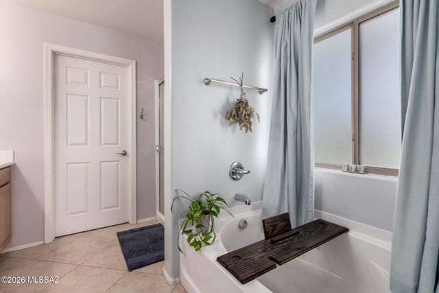 17612 S Bronze Mountain Pass, Vail, AZ 85641