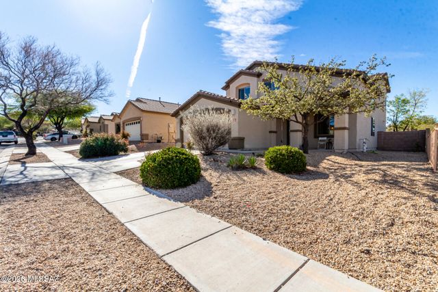 17612 S Bronze Mountain Pass, Vail, AZ 85641