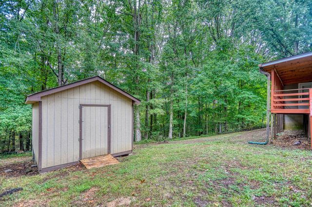 1061 Northfork Dr, W, Ashland City, TN 37015
