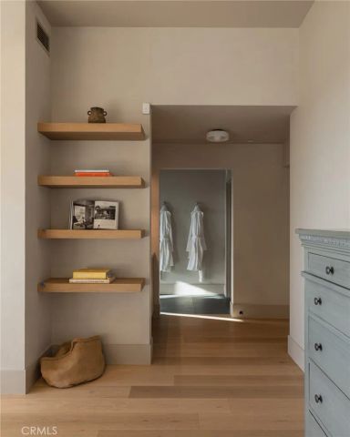 2212 Cliff Drive, Newport Beach, CA 92663