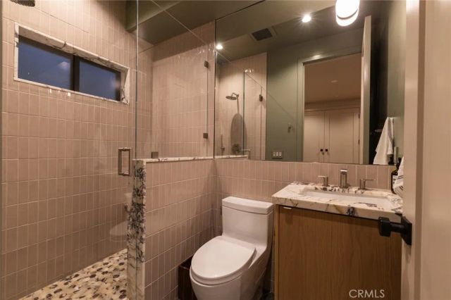 2212 Cliff Drive, Newport Beach, CA 92663