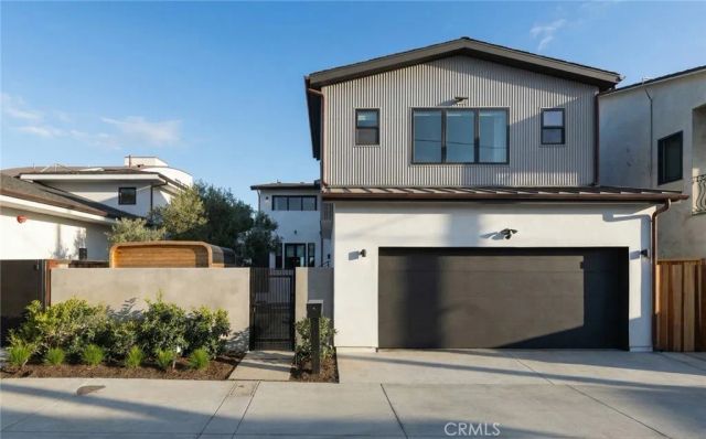 2212 Cliff Drive, Newport Beach, CA 92663