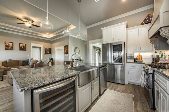 43 Wellington Place, Cabot, AR 72023