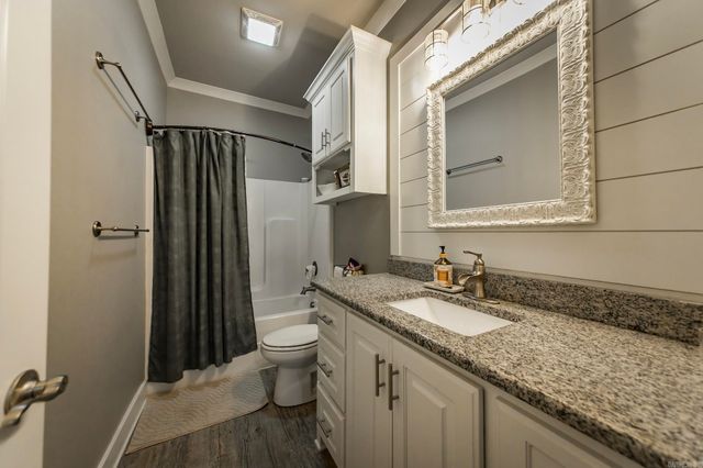 43 Wellington Place, Cabot, AR 72023