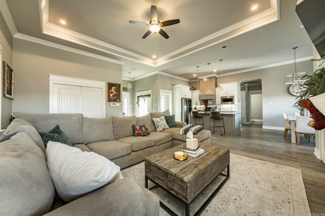 43 Wellington Place, Cabot, AR 72023