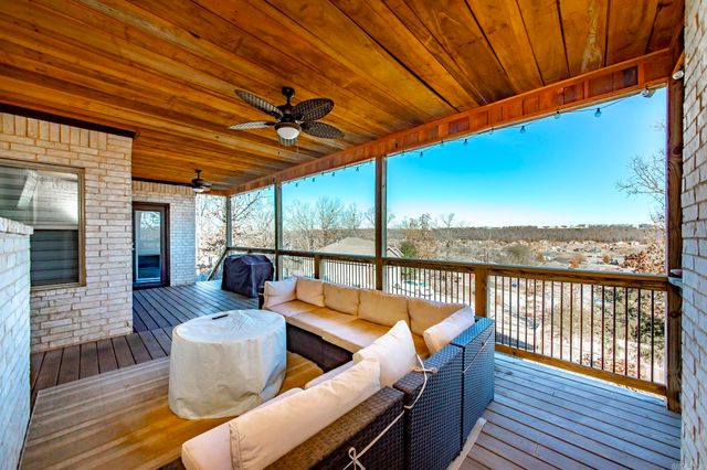 43 Wellington Place, Cabot, AR 72023