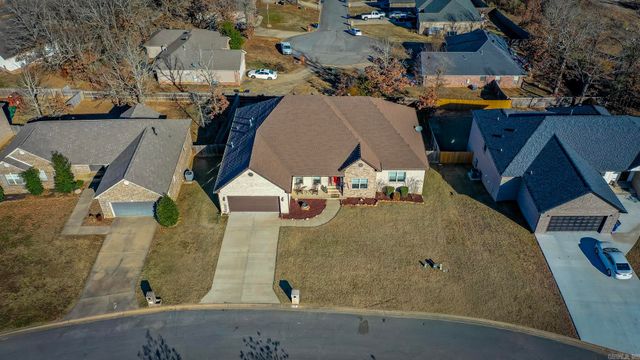 43 Wellington Place, Cabot, AR 72023