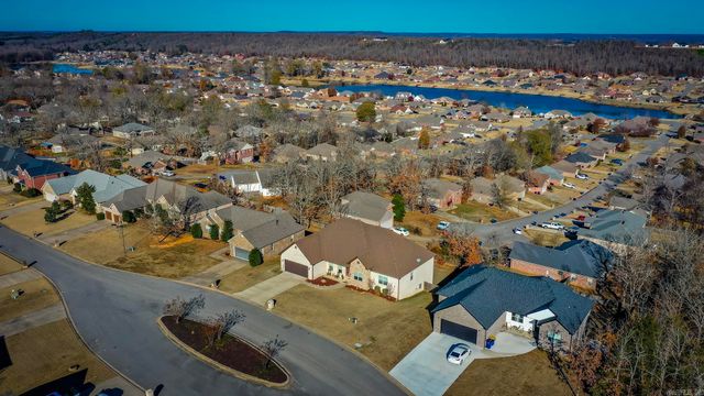 43 Wellington Place, Cabot, AR 72023