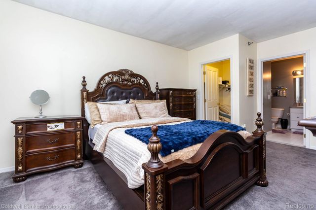 25508 Saint James, Southfield, MI 48075