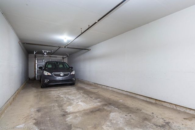 25508 Saint James, Southfield, MI 48075