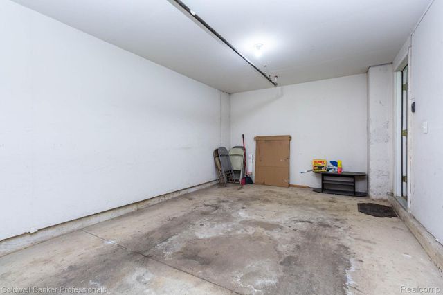 25508 Saint James, Southfield, MI 48075