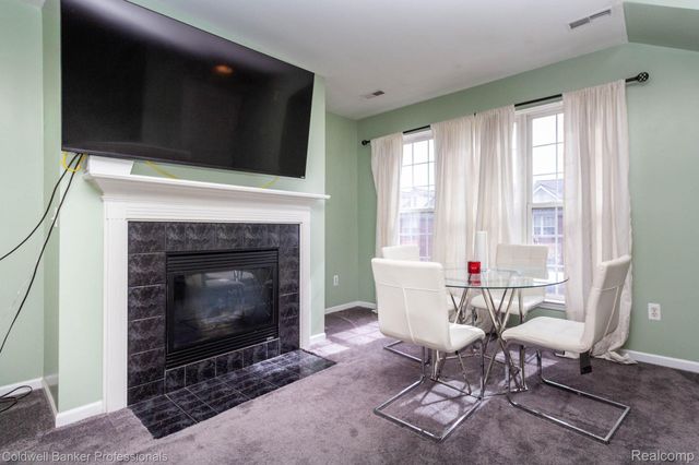 25508 Saint James, Southfield, MI 48075