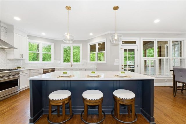 2704 Riderwood Place NE, Marietta, GA 30062
