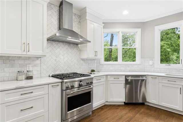 2704 Riderwood Place NE, Marietta, GA 30062