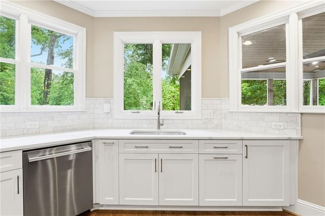 2704 Riderwood Place NE, Marietta, GA 30062