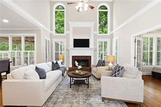 2704 Riderwood Place NE, Marietta, GA 30062