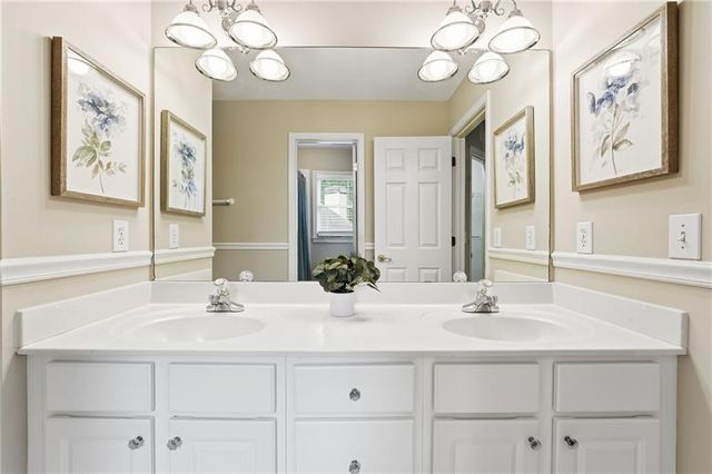 2704 Riderwood Place NE, Marietta, GA 30062