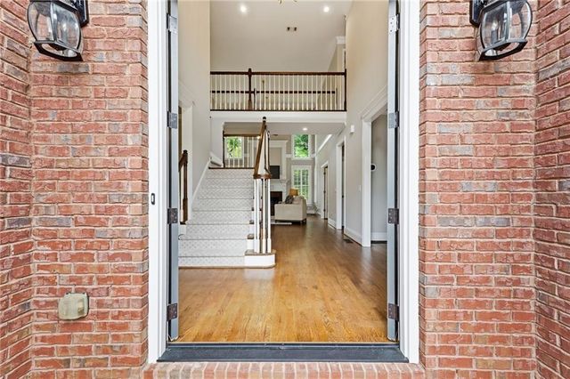 2704 Riderwood Place NE, Marietta, GA 30062