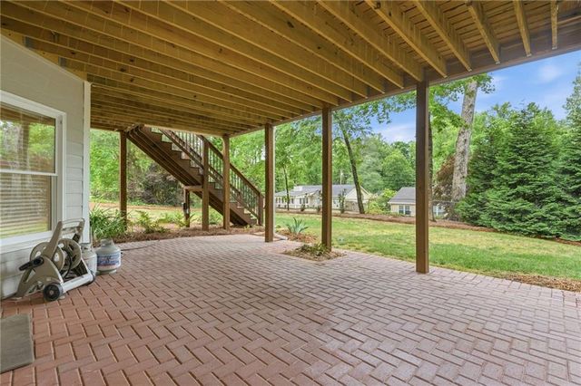 2704 Riderwood Place NE, Marietta, GA 30062