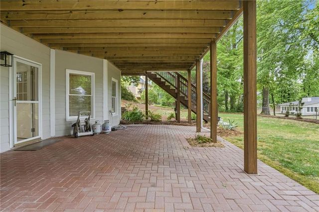 2704 Riderwood Place NE, Marietta, GA 30062