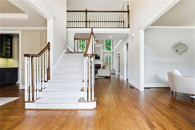 2704 Riderwood Place NE, Marietta, GA 30062
