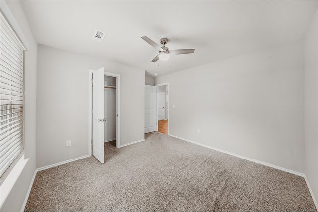 806 Comanche Drive, Gentry, AR 72734
