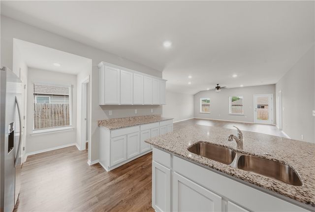 806 Comanche Drive, Gentry, AR 72734