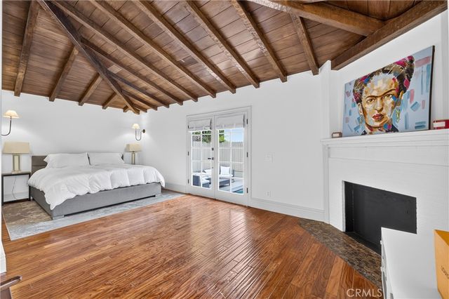 515 N Crescent Heights, Los Angeles, CA 90048