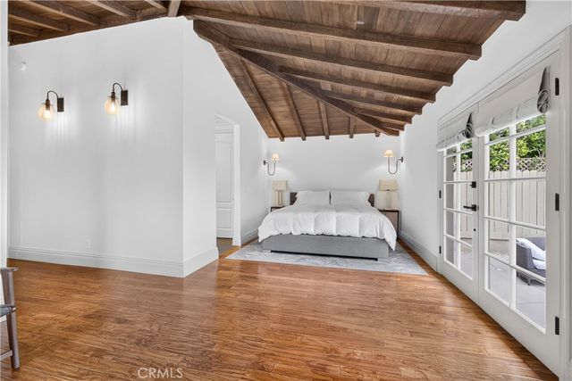 515 N Crescent Heights, Los Angeles, CA 90048