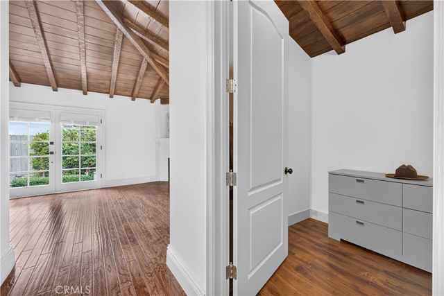 515 N Crescent Heights, Los Angeles, CA 90048