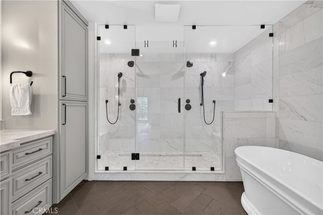515 N Crescent Heights, Los Angeles, CA 90048
