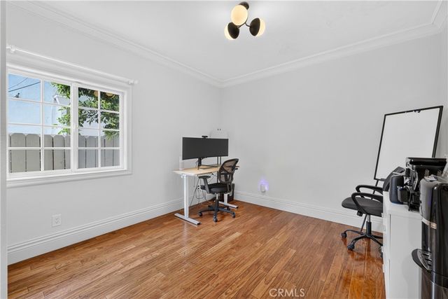 515 N Crescent Heights, Los Angeles, CA 90048