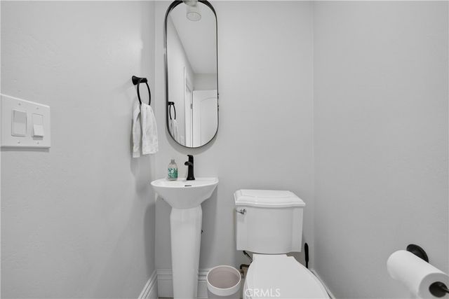 515 N Crescent Heights, Los Angeles, CA 90048