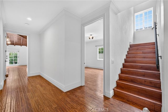 515 N Crescent Heights, Los Angeles, CA 90048