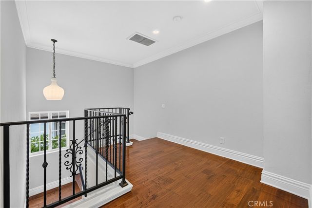 515 N Crescent Heights, Los Angeles, CA 90048