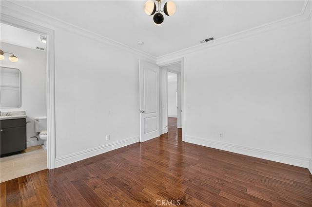 515 N Crescent Heights, Los Angeles, CA 90048