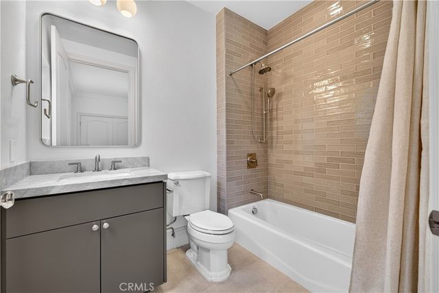 515 N Crescent Heights, Los Angeles, CA 90048
