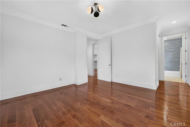 515 N Crescent Heights, Los Angeles, CA 90048