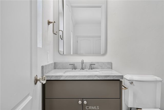 515 N Crescent Heights, Los Angeles, CA 90048