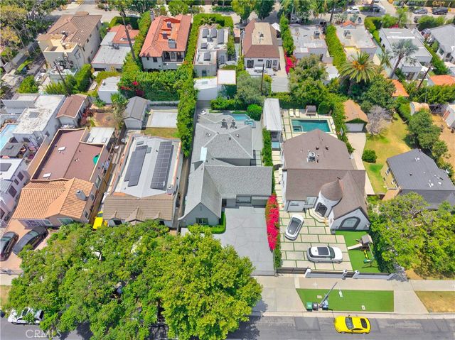 515 N Crescent Heights, Los Angeles, CA 90048