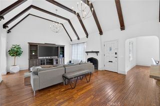 515 N Crescent Heights, Los Angeles, CA 90048