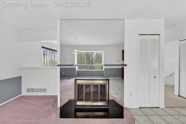 1584 Chanticlair Circle, Wixom, MI 48393