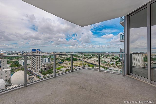 851 NE 1st Ave 1608, Miami, FL 33132