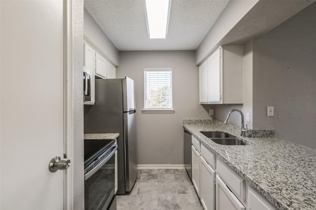 3100 Jeanetta Street 1204, Houston, TX 77063