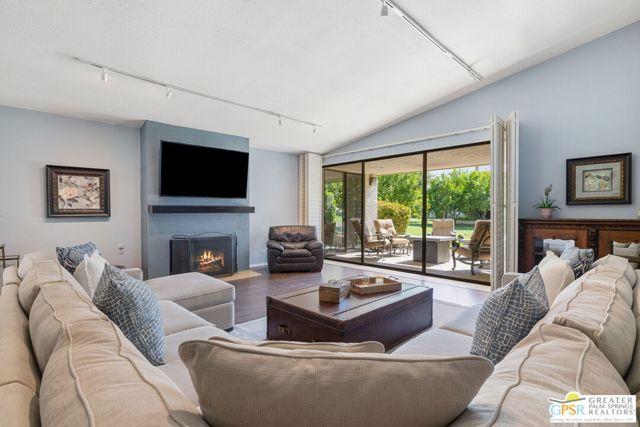 3507 Andreas Hills Drive, Palm Springs, CA 92264