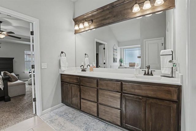 11116 NW 97th Street, Yukon, OK 73099