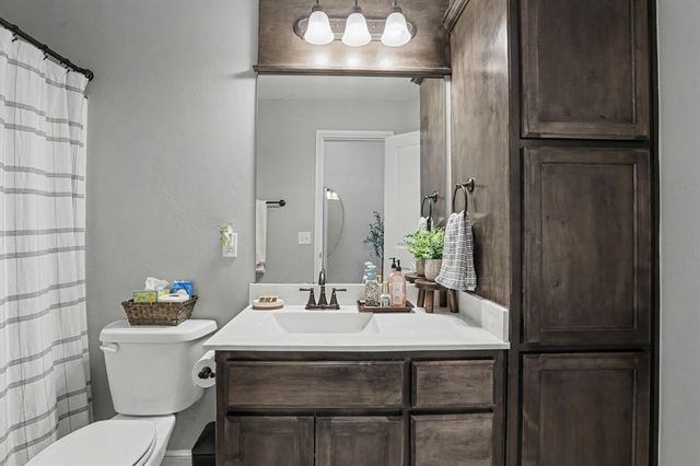 11116 NW 97th Street, Yukon, OK 73099