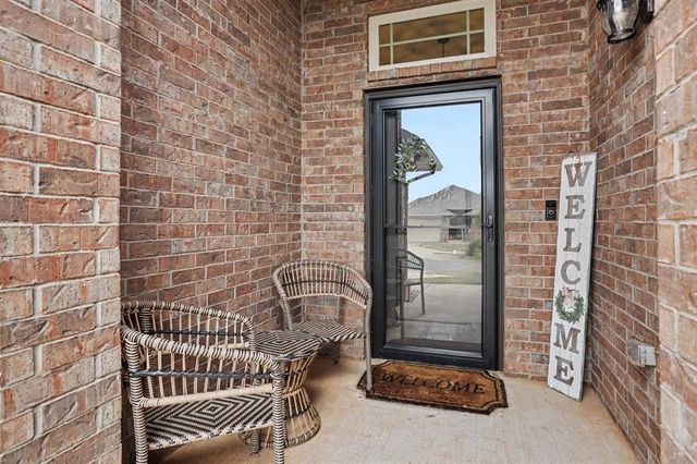 11116 NW 97th Street, Yukon, OK 73099