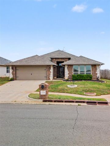 11116 NW 97th Street, Yukon, OK 73099